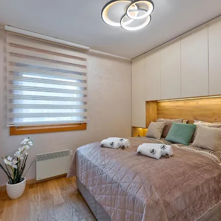 Apartment Lux M&b 2 *